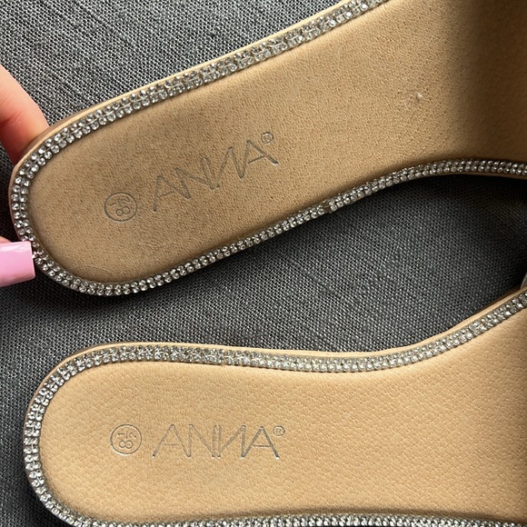 rhinestone sandals - Picture 3 of 3